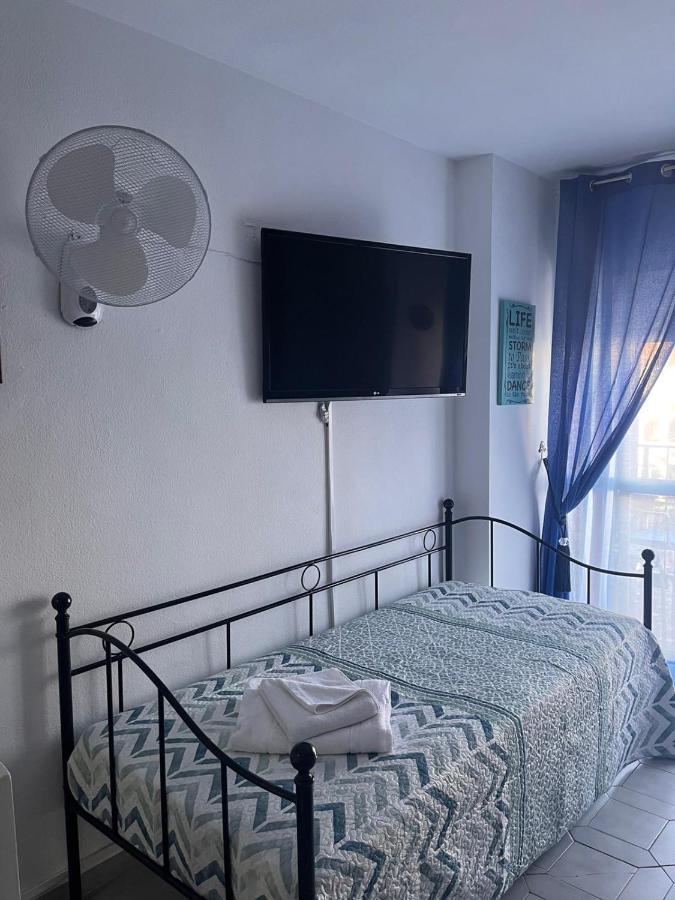 Minerva Holidays Estudio En Benalmadena Apartment Exterior photo